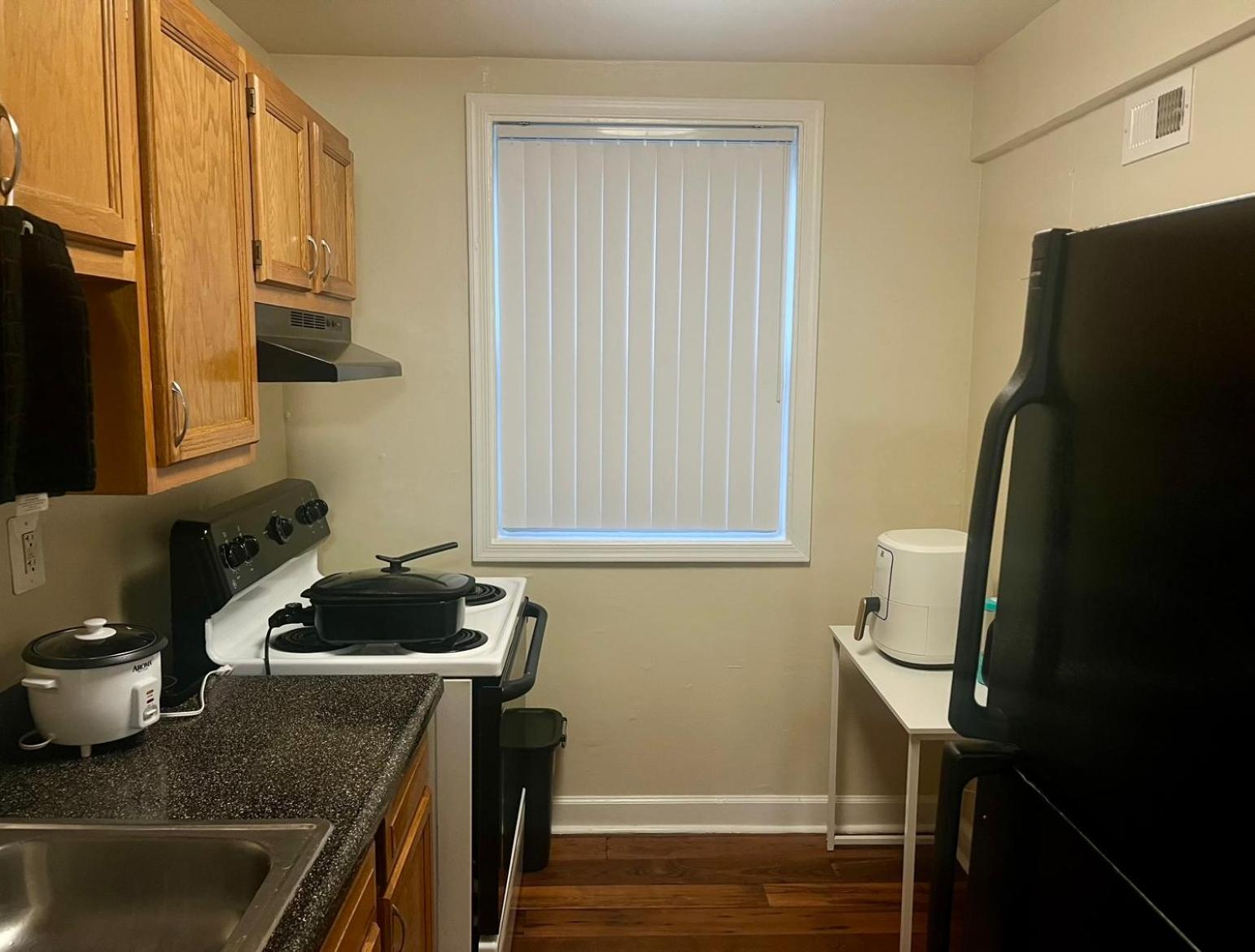 Incredible Find Near Washington Dc - 1 Private Room In Shared Apartment Landover Exterior foto